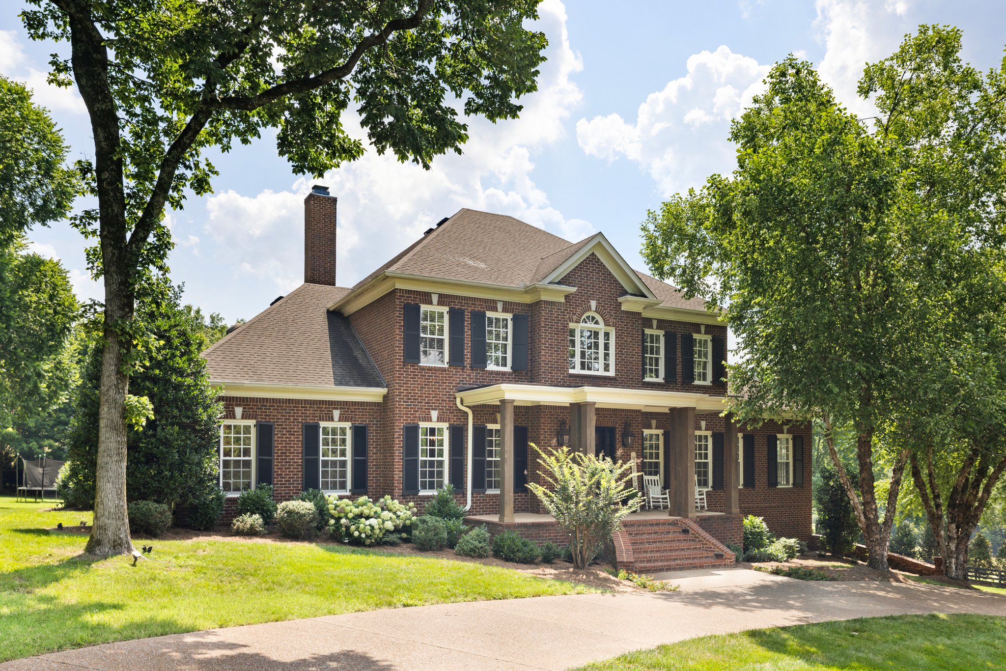 luxury brentwood tn realtor